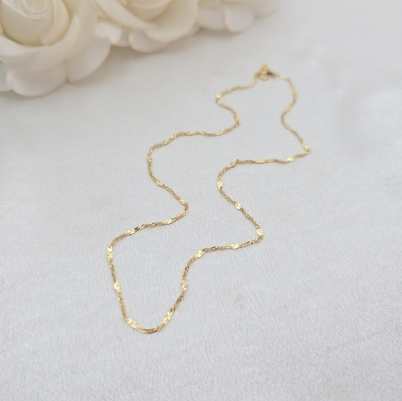 14k Gold Singapore Mirror Chain - 16" - Picture 4 of 8